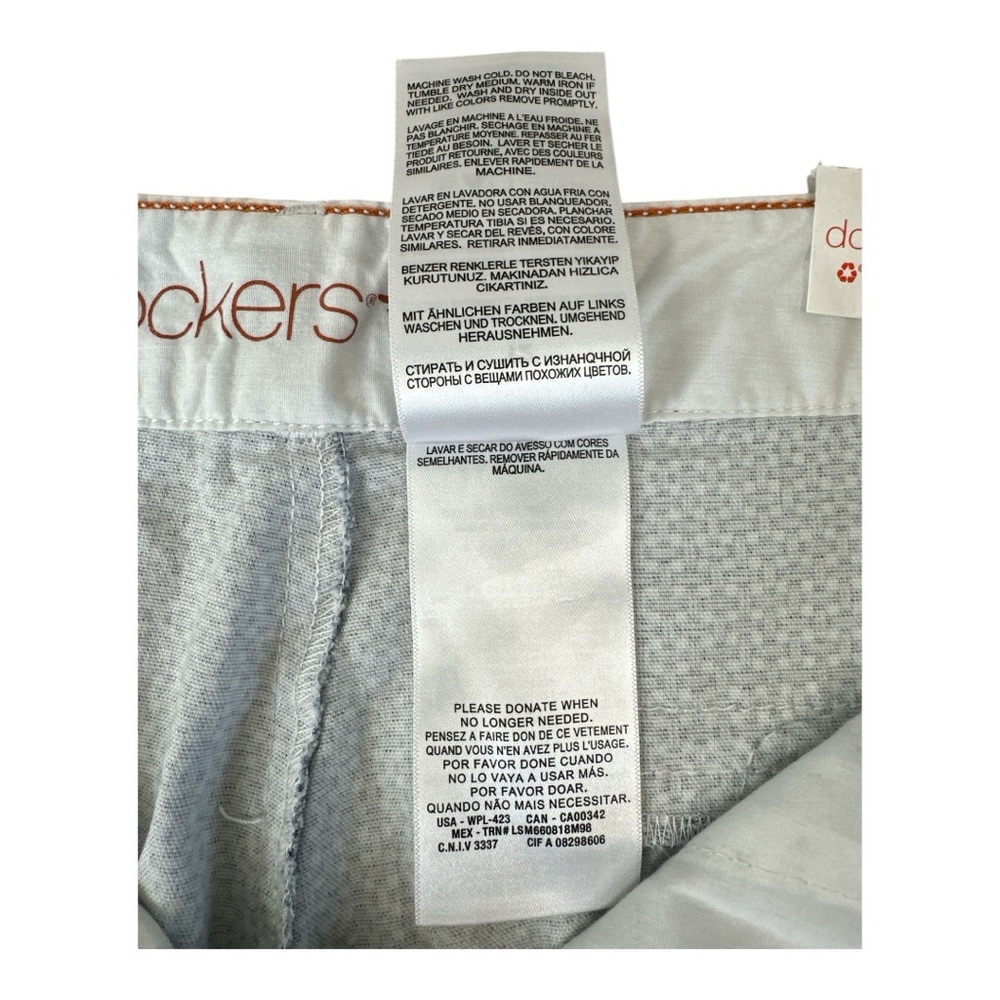 DOCKERS NWT Black and White Bermuda Shorts Women's Size 12 - Picture 6 of 7